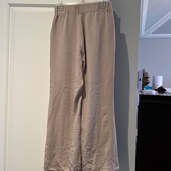 H and M wide leg pant - Picture 4 of 5
